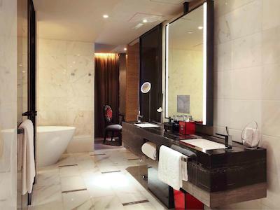 سوفیتل گوانگژو سانریچ