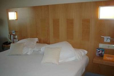 بارسلو آتن مار