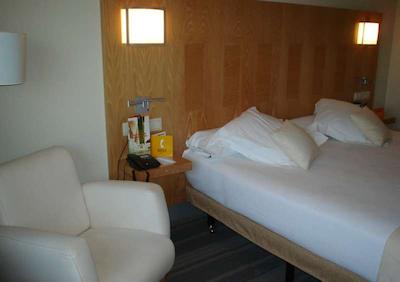 بارسلو آتن مار