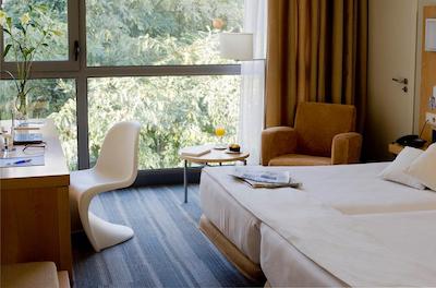 بارسلو آتن مار