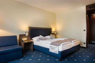 نووم هتل ایمپریال فرانکفورت