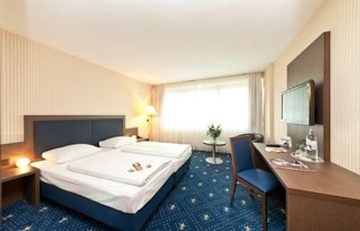 نووم هتل ایمپریال فرانکفورت