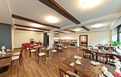 نووم هتل ایمپریال فرانکفورت