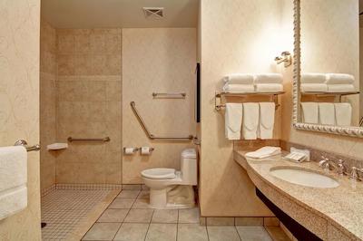 هیلتون گاردن این اوتاوا‌ ایرپورت