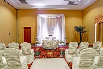 هیلتون گاردن این اوتاوا‌ ایرپورت