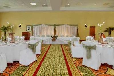 هیلتون گاردن این اوتاوا‌ ایرپورت