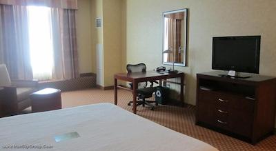 هیلتون گاردن این اوتاوا‌ ایرپورت