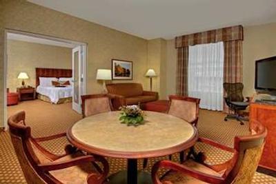 هیلتون گاردن این اوتاوا‌ ایرپورت