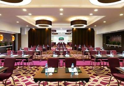 کورت یارد بای ماریوت سنت پیترزبورگ پوشکین