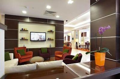 کورت یارد بای ماریوت سنت پیترزبورگ پوشکین