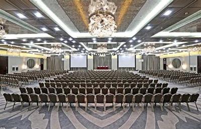 کراون پلازا بورسا