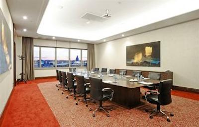 کراون پلازا بورسا