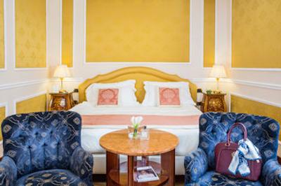 برنینی پالاس