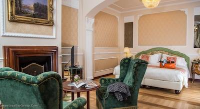 برنینی پالاس