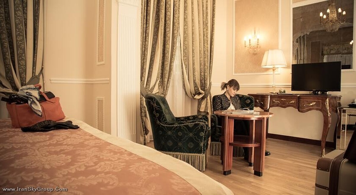 برنینی پالاس