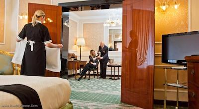 برنینی پالاس