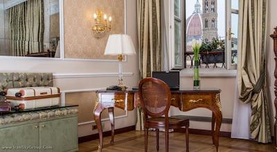 برنینی پالاس