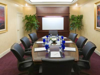 کراون پلازا