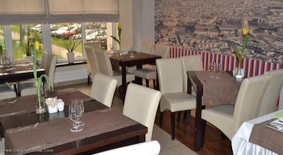 بست وسترن هتل پورتوس