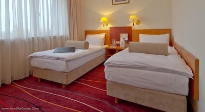 بست وسترن هتل پورتوس