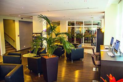 آیبیس درسدن کنیگستین