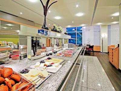 آیبیس درسدن کنیگستین