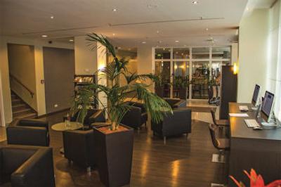 آیبیس درسدن کنیگستین