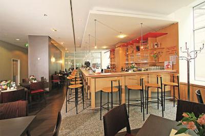 آیبیس درسدن کنیگستین