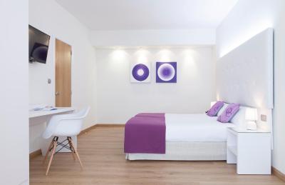 بست وسترن آلباهیا