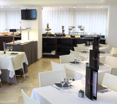 بست وسترن آلباهیا