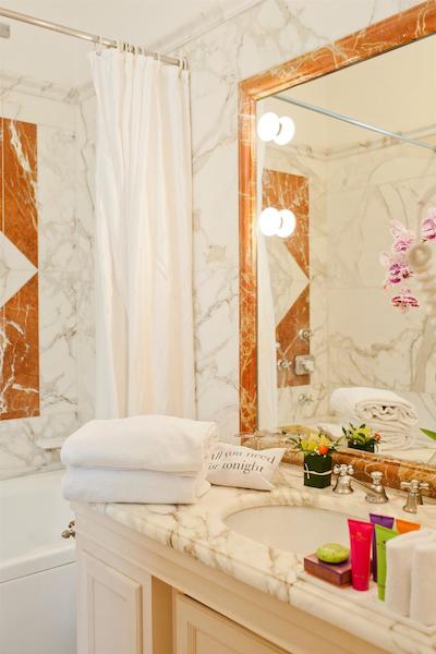 هلوتیا اند بریستول