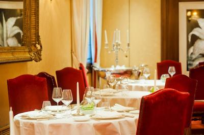 هلوتیا اند بریستول