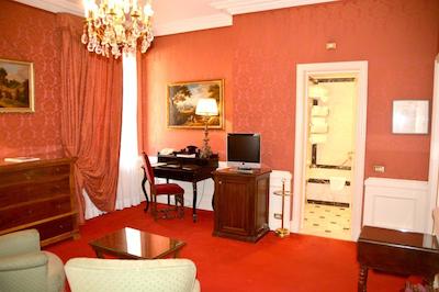 هلوتیا اند بریستول