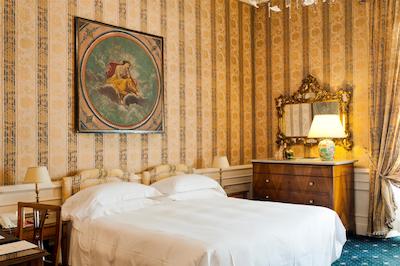 هلوتیا اند بریستول