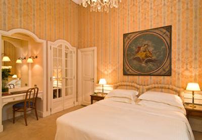 هلوتیا اند بریستول