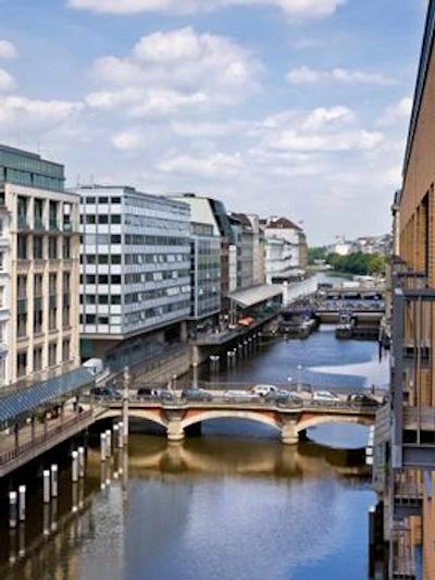 سوفیتل هامبورگ آلتر وال