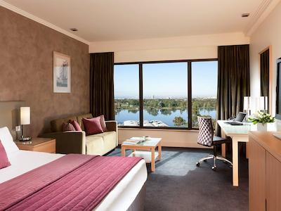 مرکور ملبورن آلبرت پارک