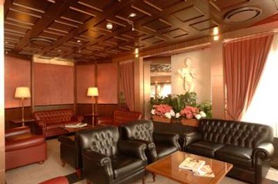 بست وسترن آنتارس‌ کنکورد میلان