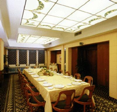 بست وسترن آنتارس‌ کنکورد میلان