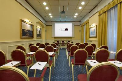 بست وسترن پلاس فیلیس‌ کاساتی