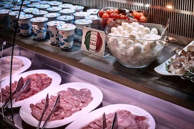 بست وسترن پلاس فیلیس‌ کاساتی