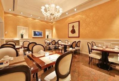 بست وسترن پلاس فیلیس‌ کاساتی