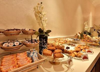 بست وسترن پلاس فیلیس‌ کاساتی