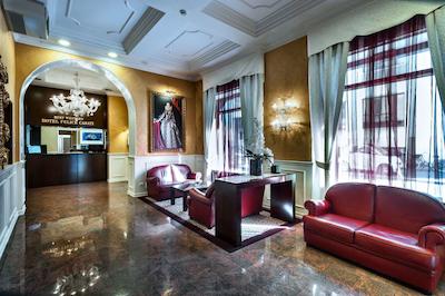 بست وسترن پلاس فیلیس‌ کاساتی