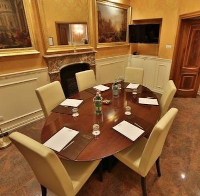 بست وسترن پلاس فیلیس‌ کاساتی