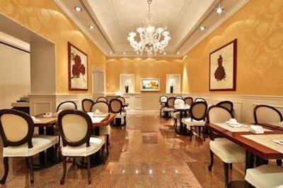 بست وسترن پلاس فیلیس‌ کاساتی