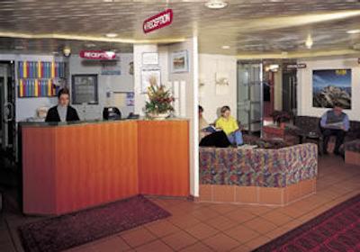 دس آلپس هتل رستوران