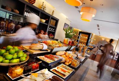 اینترکنتیننتال هانوی وستلیک