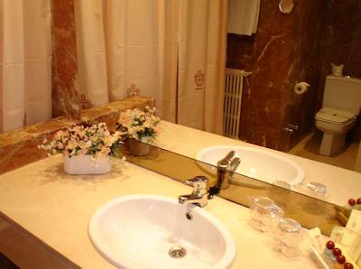 هتل میرازگو