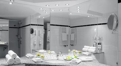 هالیدی این برلین سیتی سنتر ایست پرنزلاور الی